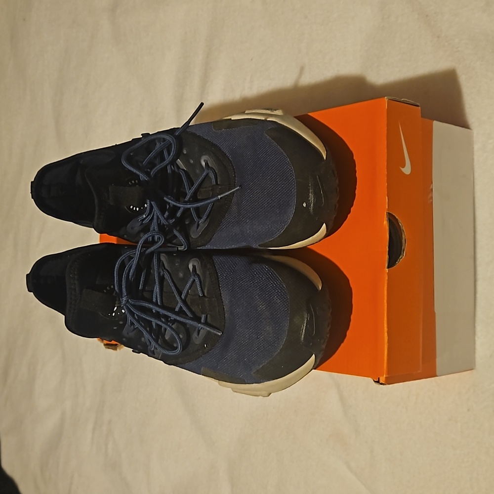 Nike Huarache Sneakers